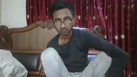 Snapshot of alvin_miler chatting on December 3, 11:55 am alvin miler online show from December 3, 11:55 am