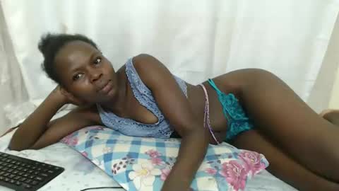 Snapshot of alvine_keji chatting on January 31, 7:23 pm Alvine keji online show from January 31, 7:23 pm