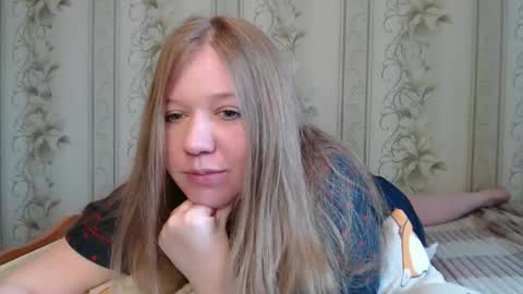 alya764770 online show from April 24, 12:35 am