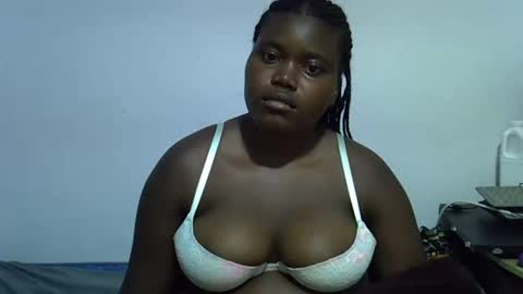 Snapshot of alyabeiby chatting on September 11, 4:34 am alyabeiby online show from September 11, 4:34 am