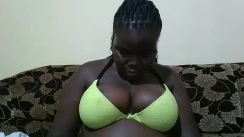 Snapshot of alyabeiby chatting on October 17, 5:04 pm alyabeiby online show from October 17, 5:04 pm