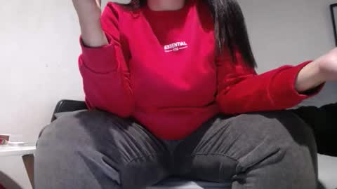 Alyn Maria online show from January 14, 2:39 am