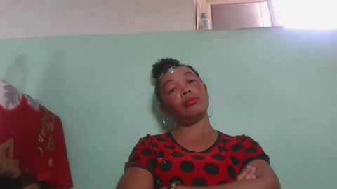 alypierette online show from November 19, 7:41 am