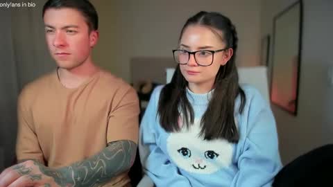 look onlyfans in screen online show from February 27, 3:25 am