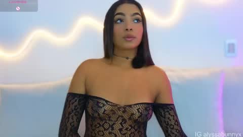 Snapshot of alyssa_bunnyx chatting on April 20, 2:58 am . online show from April 20, 2:58 am