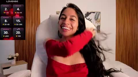 Snapshot of alyssabeauty_ chatting on June 20, 9:50 pm alyssabeauty_ online show from June 20, 9:50 pm