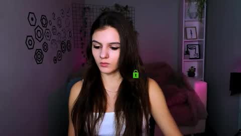 alyssamoan online show from January 14, 10:10 am