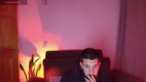 Snapshot of alyssia_wolds_1 chatting on July 6, 2:41 am alyssia wolds online show from July 6, 2:41 am