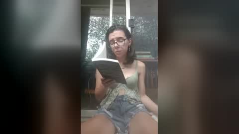 Snapshot of alysspace2 chatting on May 26, 5:09 pm alysspace2 online show from May 26, 5:09 pm