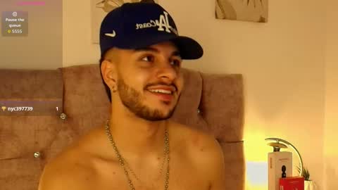 Amadeo Wild online show from April 25, 5:21 am