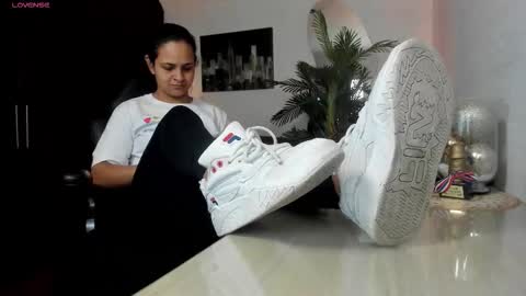 anny online show from December 16, 2:38 am