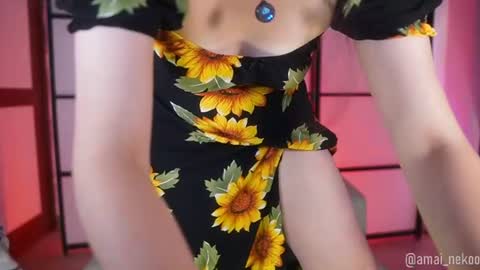 Snapshot of amaisinclair chatting on June 21, 10:01 pm Amai Sinclair online show from June 21, 10:01 pm