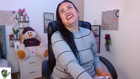 AMALIA online show from December 8, 11:19 pm