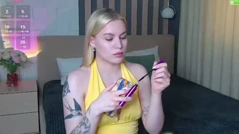 Snapshot of amaliabell chatting on July 18, 1:37 pm Amalia online show from July 18, 1:37 pm