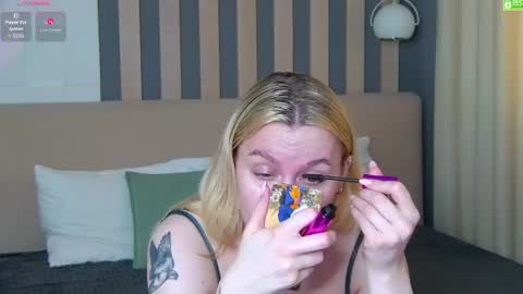 Snapshot of amaliabell chatting on July 26, 1:07 pm Amalia online show from July 26, 1:07 pm