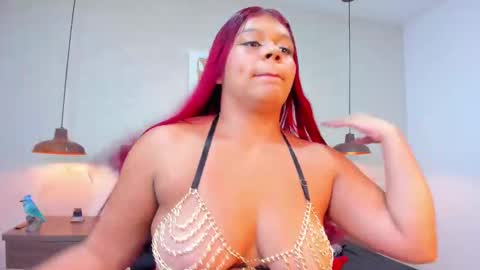 amanda29_ online show from September 8, 8:19 pm