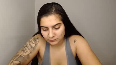 The queen of the biceps  online show from January 5, 12:42 am