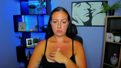 Snapshot of amanda_burn chatting on July 29, 1:31 pm Amanda online show from July 29, 1:31 pm
