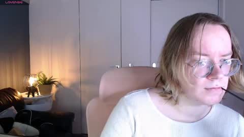 Hi im Amanda online show from May 8, 10:53 am