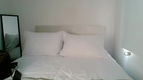 Snapshot of amanda_callum_ chatting on February 28, 6:52 pm Katha online show from February 28, 6:52 pm