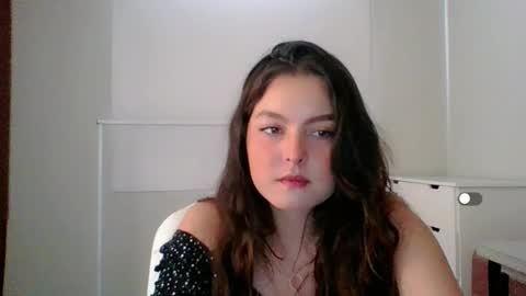 Snapshot of amanda_callum_ chatting on October 8, 6:49 pm Katha online show from October 8, 6:49 pm