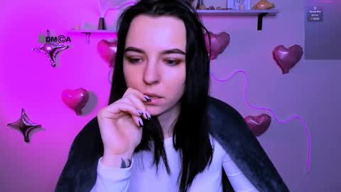 Snapshot of amanda_dark_ chatting on February 12, 9:37 am amanda_dark_ online show from February 12, 9:37 am