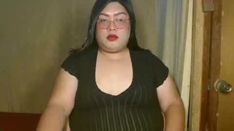 Snapshot of amanda_fetish chatting on February 21, 4:37 pm amanda_fetish online show from February 21, 4:37 pm