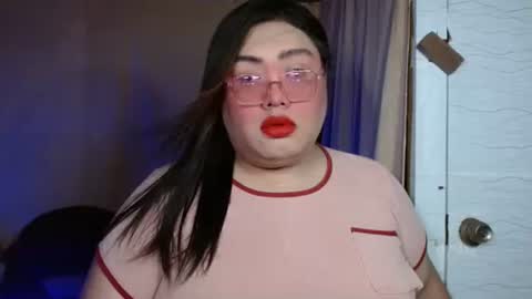 Snapshot of amanda_fetish chatting on October 6, 5:27 am amanda_fetish online show from October 6, 5:27 am