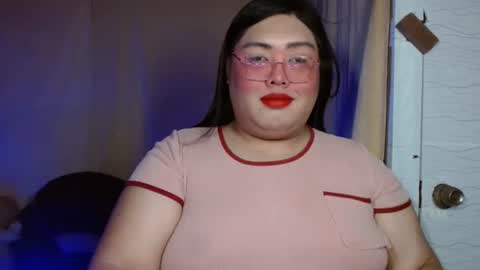 Snapshot of amanda_fetish chatting on October 6, 5:32 pm amanda_fetish online show from October 6, 5:32 pm