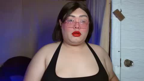 Snapshot of amanda_fetish chatting on October 7, 5:37 am amanda_fetish online show from October 7, 5:37 am