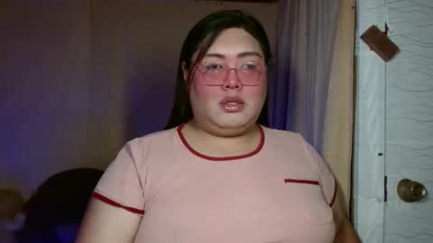 Snapshot of amanda_fetish chatting on October 10, 5:39 am amanda_fetish online show from October 10, 5:39 am
