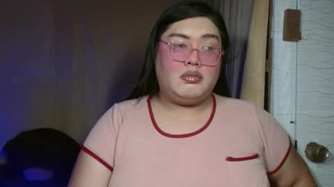 Snapshot of amanda_fetish chatting on October 29, 5:10 am amanda_fetish online show from October 29, 5:10 am