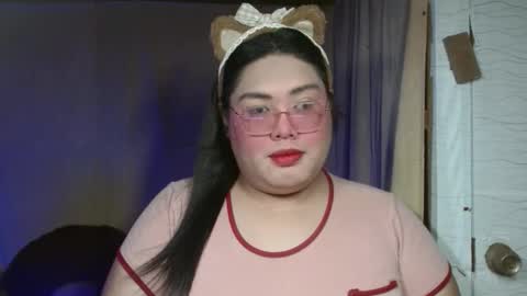 Snapshot of amanda_fetish chatting on November 3, 8:15 am amanda_fetish online show from November 3, 8:15 am