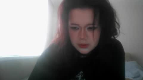 Snapshot of amanda_mia chatting on April 3, 8:45 am amanda_mia online show from April 3, 8:45 am