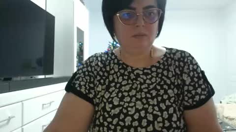 Anda .. online show from January 5, 10:46 pm