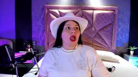 Amanda cruz online show from September 10, 1:27 am