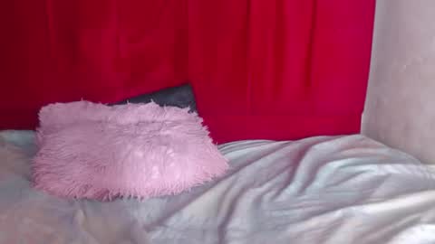 amandacanelacm101 online show from March 19, 12:36 am