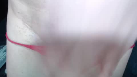 Amanda cerat online show from December 4, 10:30 pm