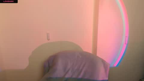 Amanda online show from October 27, 8:29 am