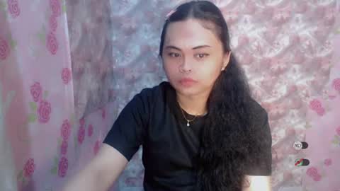 Snapshot of amandaxxx02 chatting on July 28, 5:45 pm manda online show from July 28, 5:45 pm