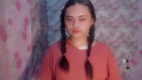 Snapshot of amandaxxx02 chatting on July 31, 3:22 pm manda online show from July 31, 3:22 pm