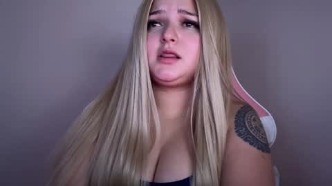 Amandha online show from January 28, 11:28 pm