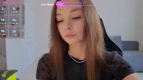 Snapshot of amaneli chatting on June 17, 11:23 am Mila online show from June 17, 11:23 am