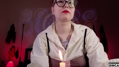 Goddess Amanita online show from February 13, 10:12 am