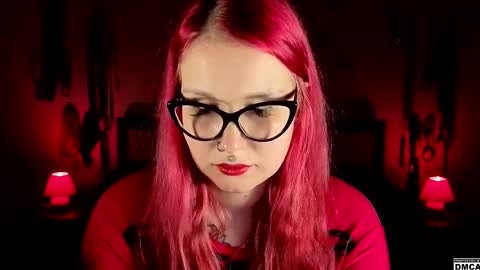 Goddess Amanita online show from February 9, 11:03 am