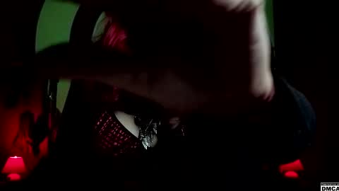 Goddess Amanita online show from April 10, 9:58 am