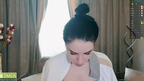 Snapshot of amara_campbell chatting on May 24, 5:34 am amara campbell online show from May 24, 5:34 am