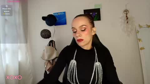 Snapshot of amara_fey chatting on April 27, 9:46 pm Amara Fey online show from April 27, 9:46 pm