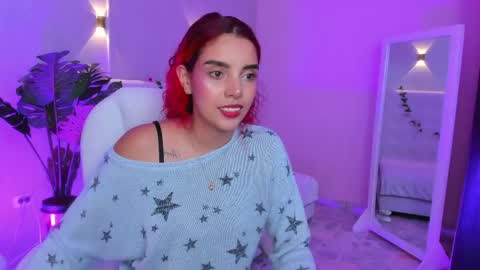 Snapshot of amara_fox1 chatting on June 3, 1:03 pm Amara online show from June 3, 1:03 pm