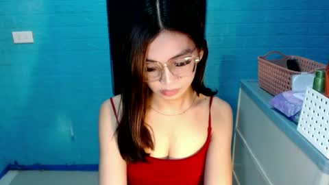 Snapshot of amarabellax chatting on June 13, 7:45 pm BELLA online show from June 13, 7:45 pm